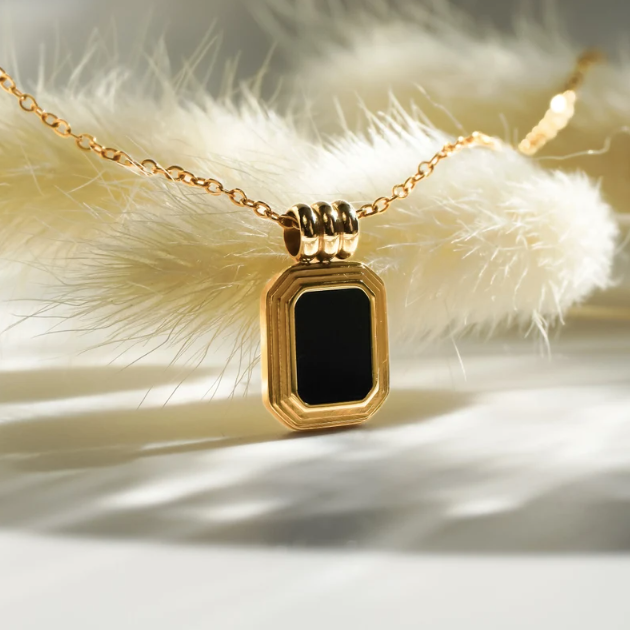 COLLAR SHANTI