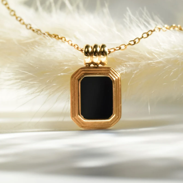 COLLAR SHANTI